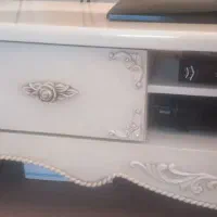 میز تلویزیون|میز تلویزیون|ری, جوانمرد قصاب|دیوار