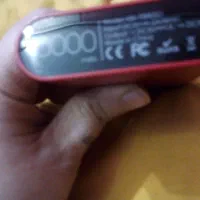 پاور بانک ۱۰هزا قرمز دو پرورته