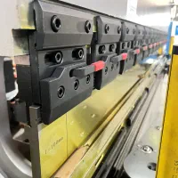 دستگاه خم ۳متر ۱۲۵تن /پرس برک/|ماشینآلات صنعتی|پردیس, شهرک صنعتی خرمدشت فاز ۷|دیوار