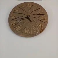 ساعت دیواری