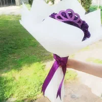 دسته گل بنفش|گل مصنوعی|سنگر, |دیوار