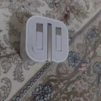 شارژر اصلی آیفون در حد نو