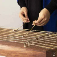 سنتور دو مهر مارک کلهر با دو کتاب مضراب