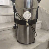 آبمیوه گیری صنعتی در حد نو