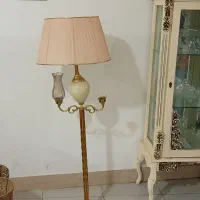 یک عدد آباژور کاملا نو یه شیشش شکسته