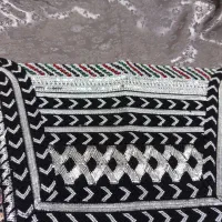 ودو گرهی|لباس|میناب, |دیوار