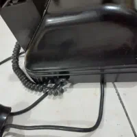 تلفن هندلی قدیمی|کلکسیون اشیاء عتیقه|تهران, مینای شمالی (مخبر)|دیوار