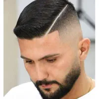 آرایشگر مردانه و اصلاح در منزل