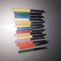 کارد میوه خورری ۴۰ تومان .۱۴ عدد