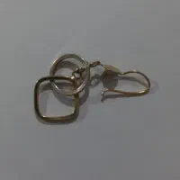 مقداری‌ طلا