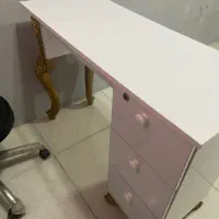 میز ناخن واستند