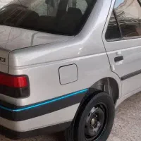 پژو 405 مدل 96 عتیقه کم کار خشک 50 تا کار