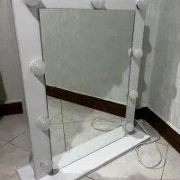 آینه رو میزی