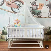 گهواره تخت کنار مادر