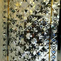 آینه کاری وگچبری ،نقاشی در تزینات داخلی
