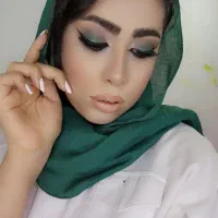 به مدل میکاپ نیازمندم|خدمات آرایشگری و زیبایی|مشهد, تلگرد|دیوار