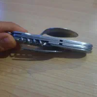 ابزار همه کارهی سفری تاشو