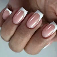 تخفیف ویژه کاشت ناخن
