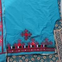 لباس بلوچی|لباس|سراوان, |دیوار