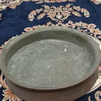 تشت مسی قدیمی دوره قاجار  ارتفاع ۱۲ شعاع ۴۶