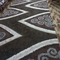 یک  عدد فرش  ۹ متری