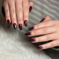 کاشت ناخن ۳۰۰