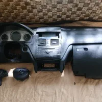 تعدادی لوازم بنز