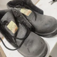 کفش کار سرپنجه آهنی