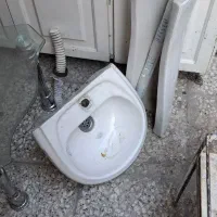 روشویی و آینه دستشویی