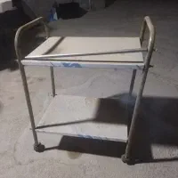 فروش چند تیکه وسیله مثل میز  تخت ماساژ دست دوم