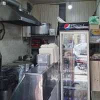 ملک تجاری در خیابان اصلی شهرک علائین پرتردد تخلیه