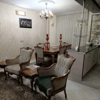 گلستان / ۵۲ متر / طبقه اول / بازسازی شده