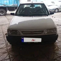 شاستی سمت شاگرد یه مو ریز داره