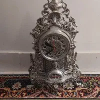 ساعت رومیزی برنزی