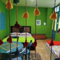 خانه باغ تاریخی ساغریسازان‌ رشت|اجارهٔ کوتاه‌مدت ویلا و باغ|رشت, ساغری سازان|دیوار