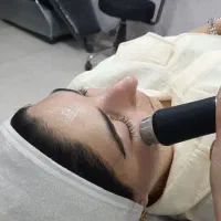 فشیال تخصصی درمانی هر نوع مشکل پوستی
