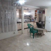 ۷۰ متری / همکف / مناسب انبار و سکونت