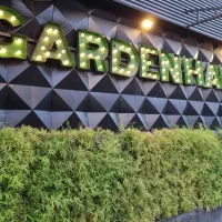 صندوقدار خانم شیفت شب