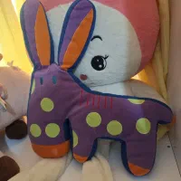 تعدادی عروسک|اسباب‌بازی بچه|فردیس, سرحد آباد|دیوار