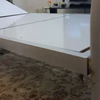تخت بیمارستانی