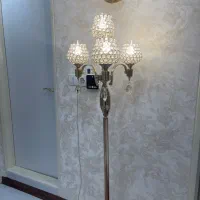 اباژور ایستاده