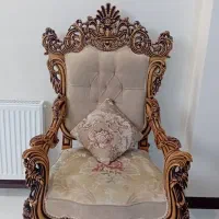 مبل ۷ نفره و میز ناهارخوری ۱۰ نفره