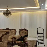 نصاب پرده و کاغذ دیواری