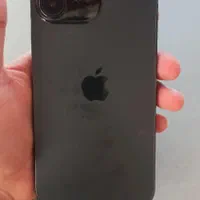 اپل iPhone 16 Pro Max با حافظهٔ ۱ ترابایت