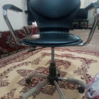 صندلی درحد نو سالم سالم