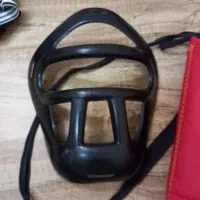 وسایل ورزشی کیک‌بوکسینگ دستکش بوکس قرمز فروخته شده