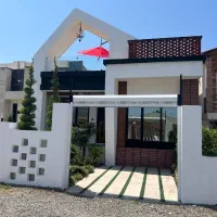 ویلا باغچه همکف روفدار(الماس واقعی)زیر قیمت منطقه