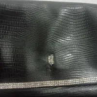 کیف دوشی|کیف، کفش، کمربند|دورود, |دیوار