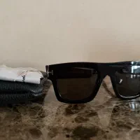 عینک افتابی تام فورد TOMFORD اورجینال