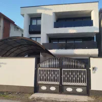 فروش سه طبقه یکجا همراه استخر سونا جکوزی